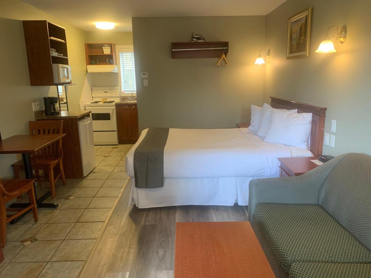 Hotel And Suites Les Laurentides Saint-Sauveur-des-Monts Dış mekan fotoğraf
