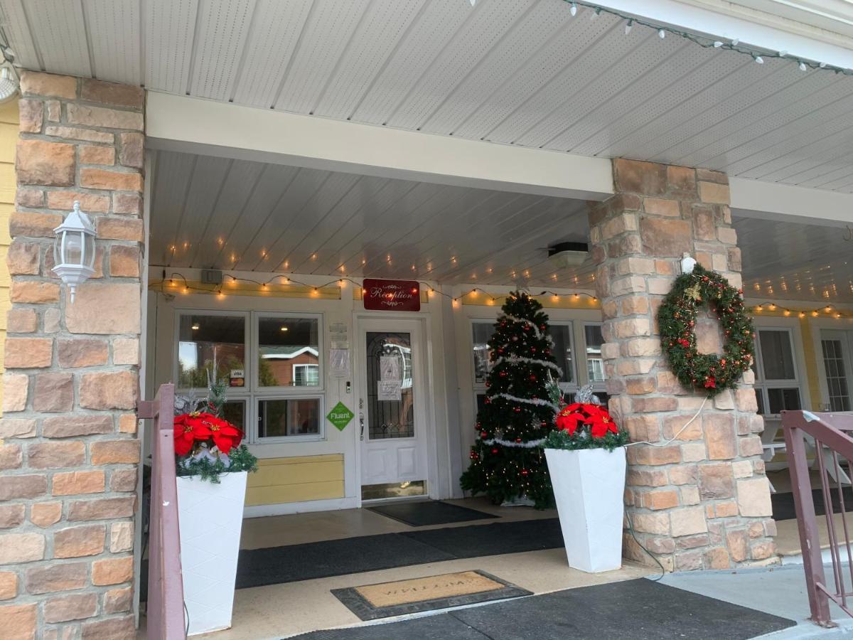 Hotel And Suites Les Laurentides Saint-Sauveur-des-Monts Dış mekan fotoğraf