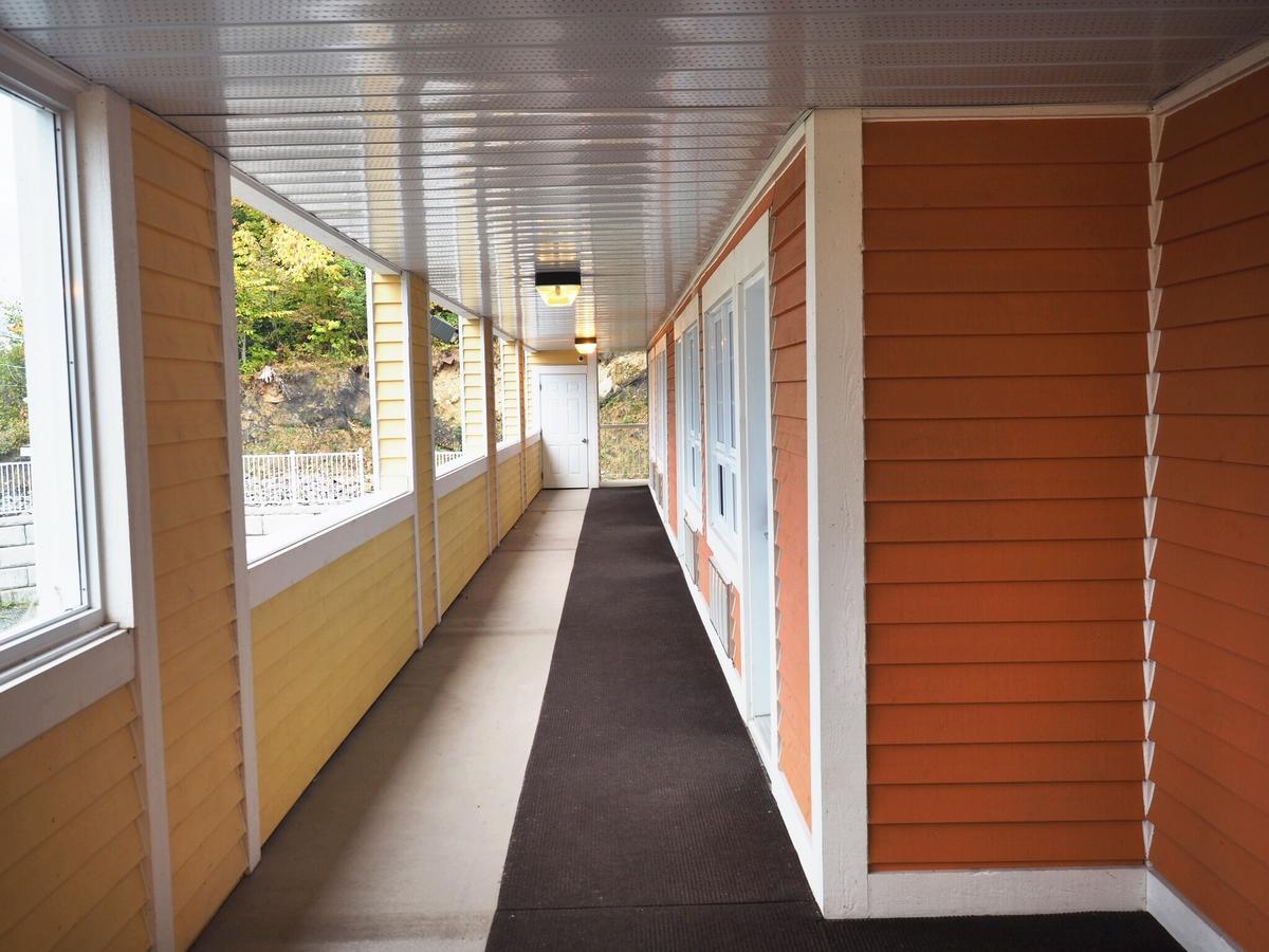 Hotel And Suites Les Laurentides Saint-Sauveur-des-Monts Dış mekan fotoğraf